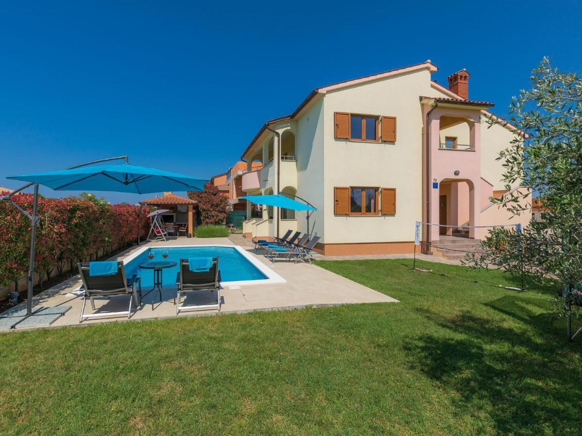 Holiday Home Linden Tree By Interhome Pula Exterior photo